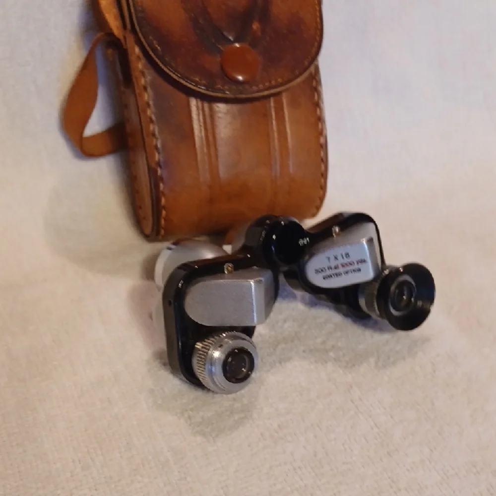 Vintage 7x18 Binoculars with Leather Case Binolux Made In Japan